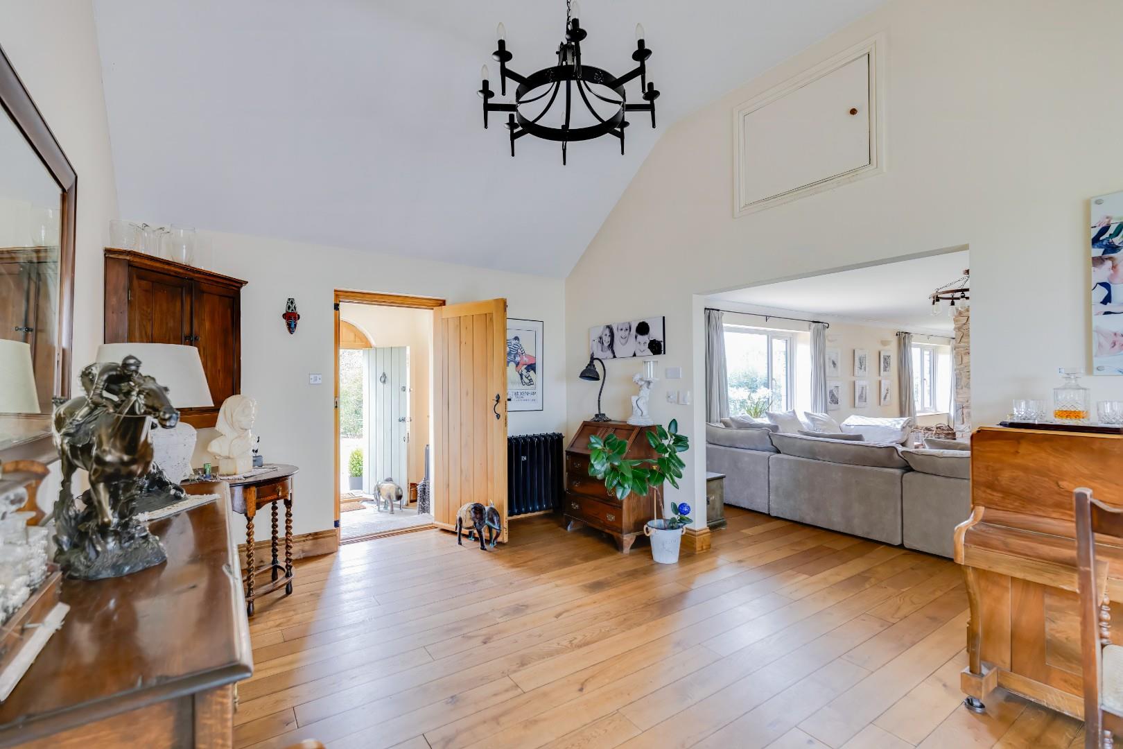 Yr Ysgubor, Llandow, Vale Of Glamorgan, CF71 7PX